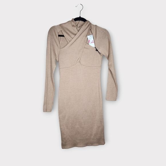 NEW ASTR the Label Tan Dress Halter Neck Tie Long Sleeve Women's Small - Picture 2 of 9